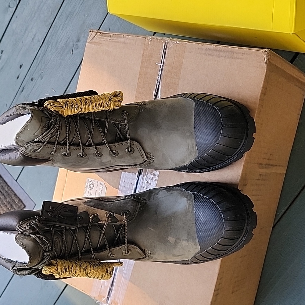 Timberland Bee Line Boots size 11.5 Olive Green and Black - Picture 4 of 7